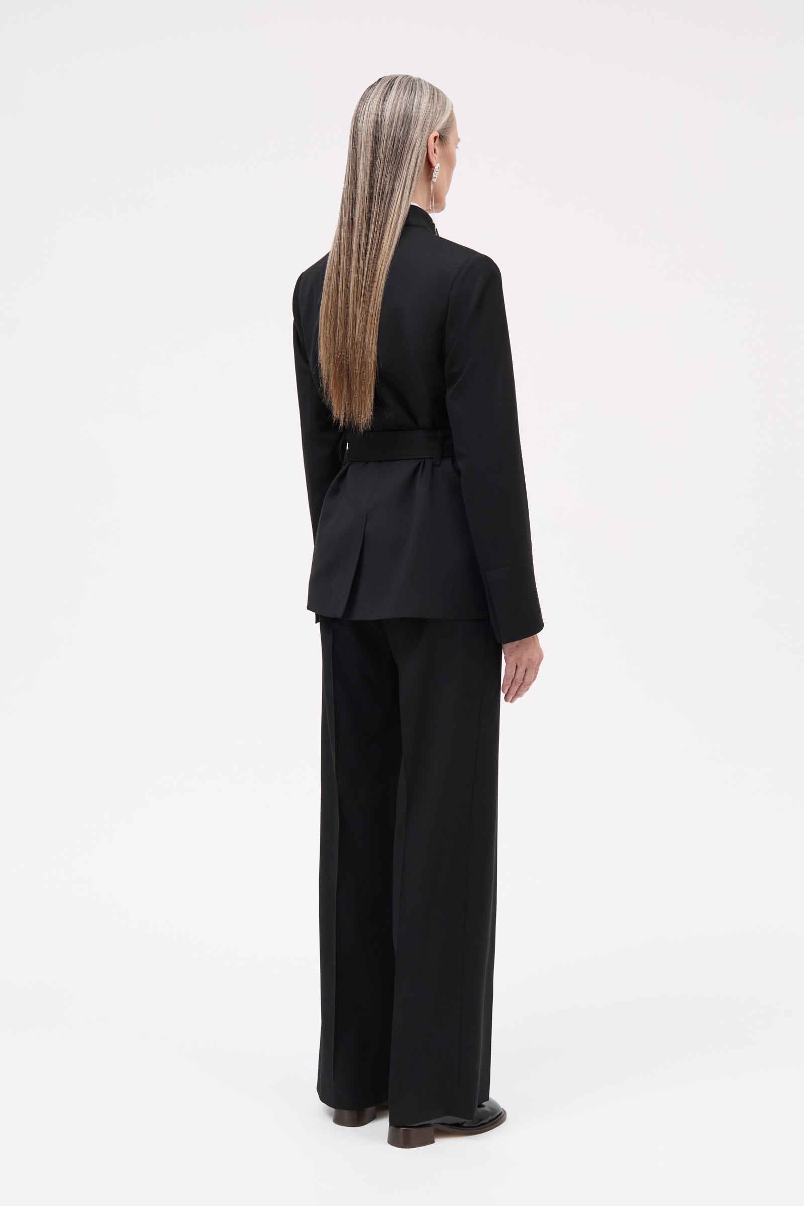 MKDT Studio Judy Thin Solid Wool Jackets BLACK