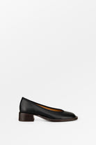 MKDT Studio Alaia Leather Shoes BLACK