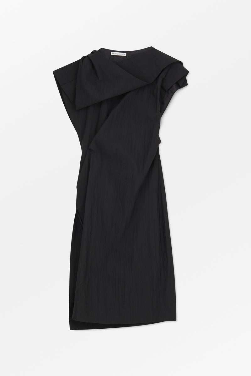 Delyn Dress Black