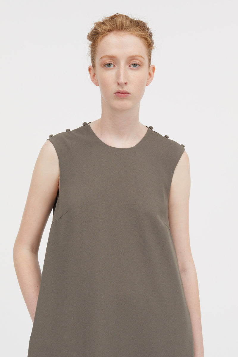 Mark Kenly Domino Tan Doshie Crepe Georgette Dresses DARK MOSS