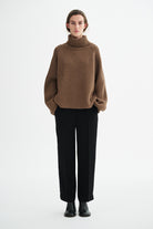 MKDT Studio KARLOTTA MERINO Sweater WALNUT
