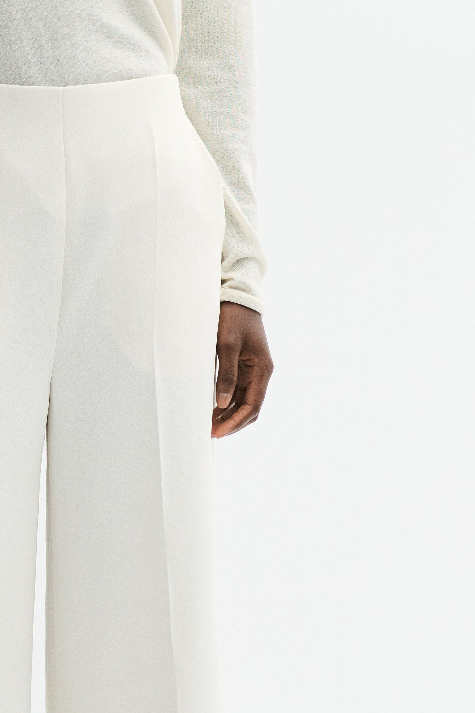MKDT Studio KOBA CASHMERE Sweater IVORY
