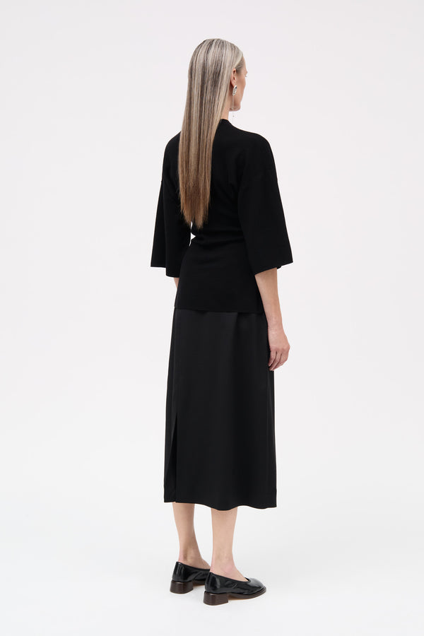 MKDT Studio Kama Merino Sweater BLACK