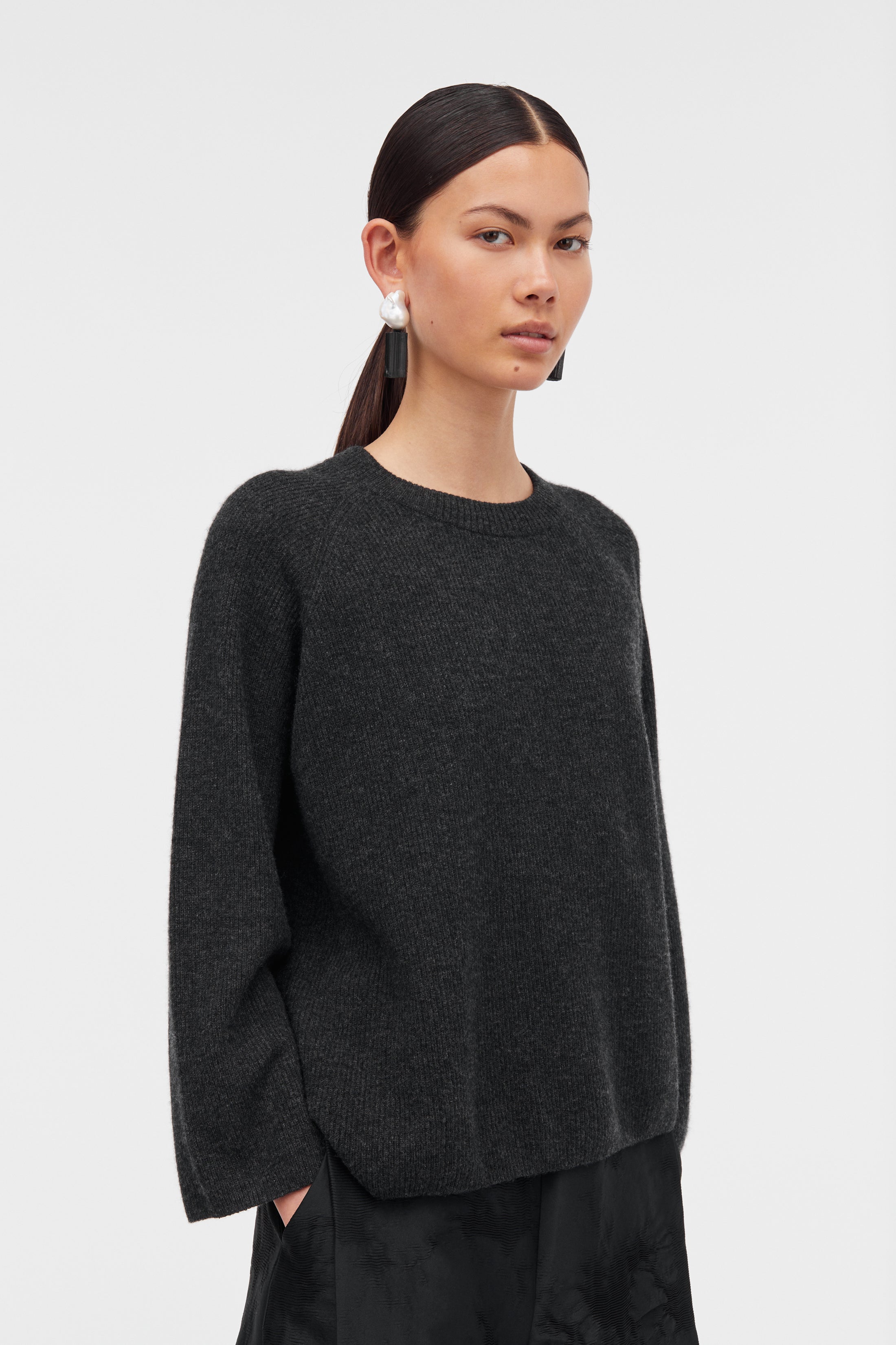 Mark Kenly Domino Tan Karin Cashmere Sweater CHARCOAL
