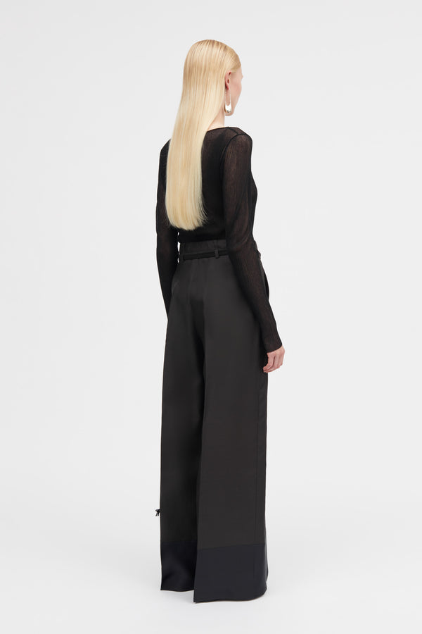 Mark Kenly Domino Tan Katie Thin Knit Sweater BLACK