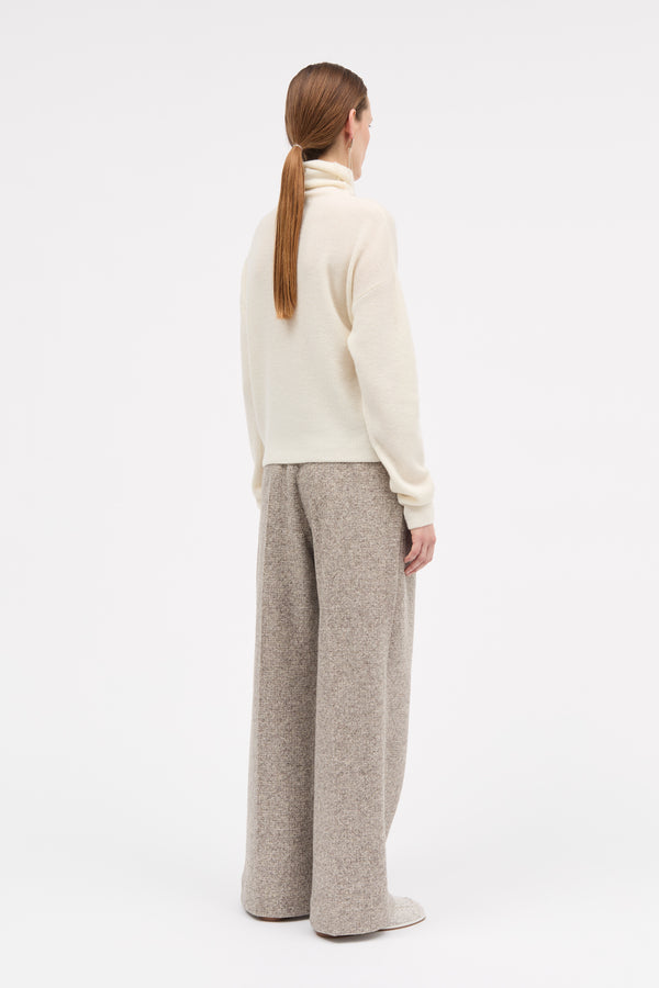 MKDT Studio Krystal Cashmere Sweater IVORY