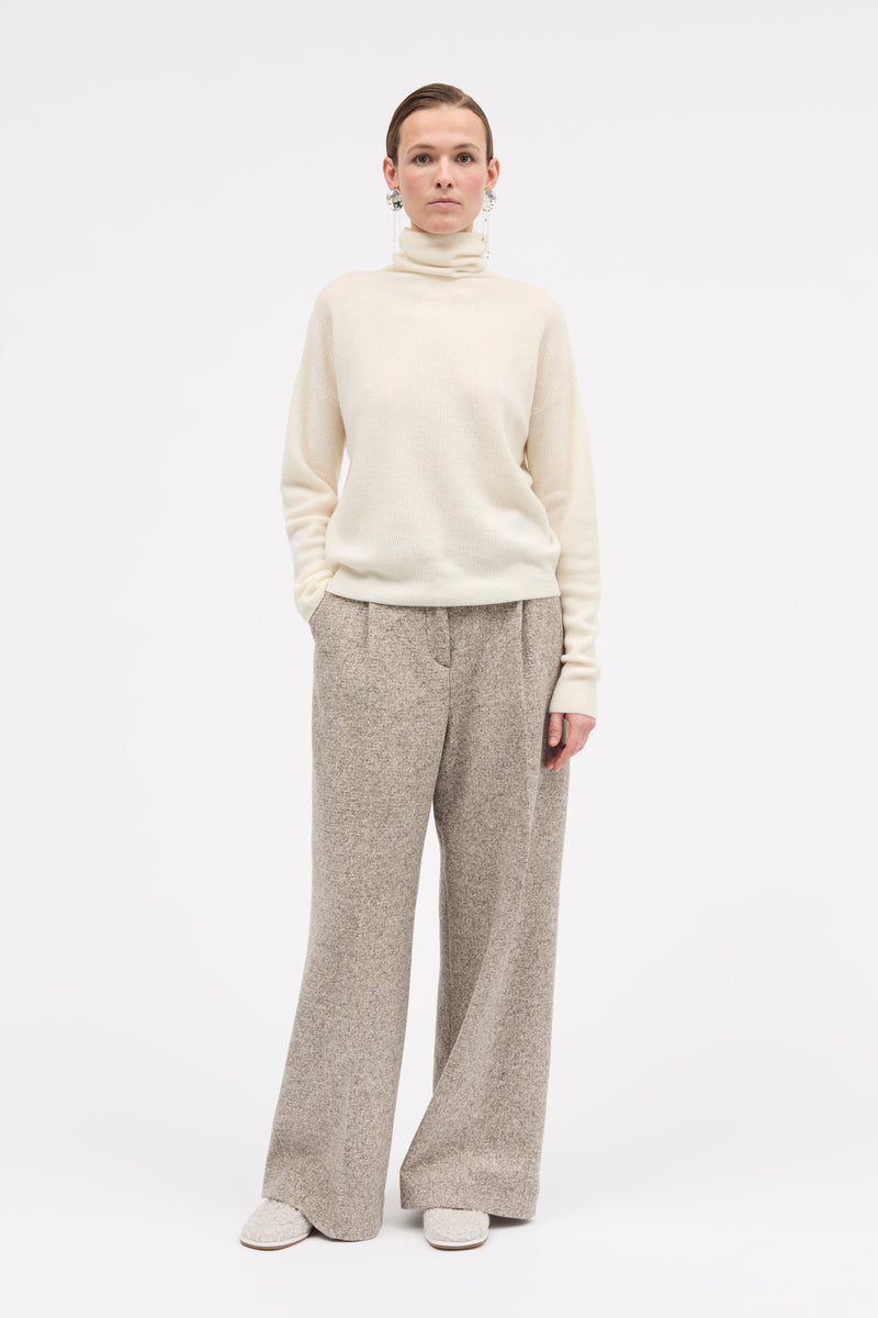 MKDT Studio Krystal Cashmere Sweater IVORY