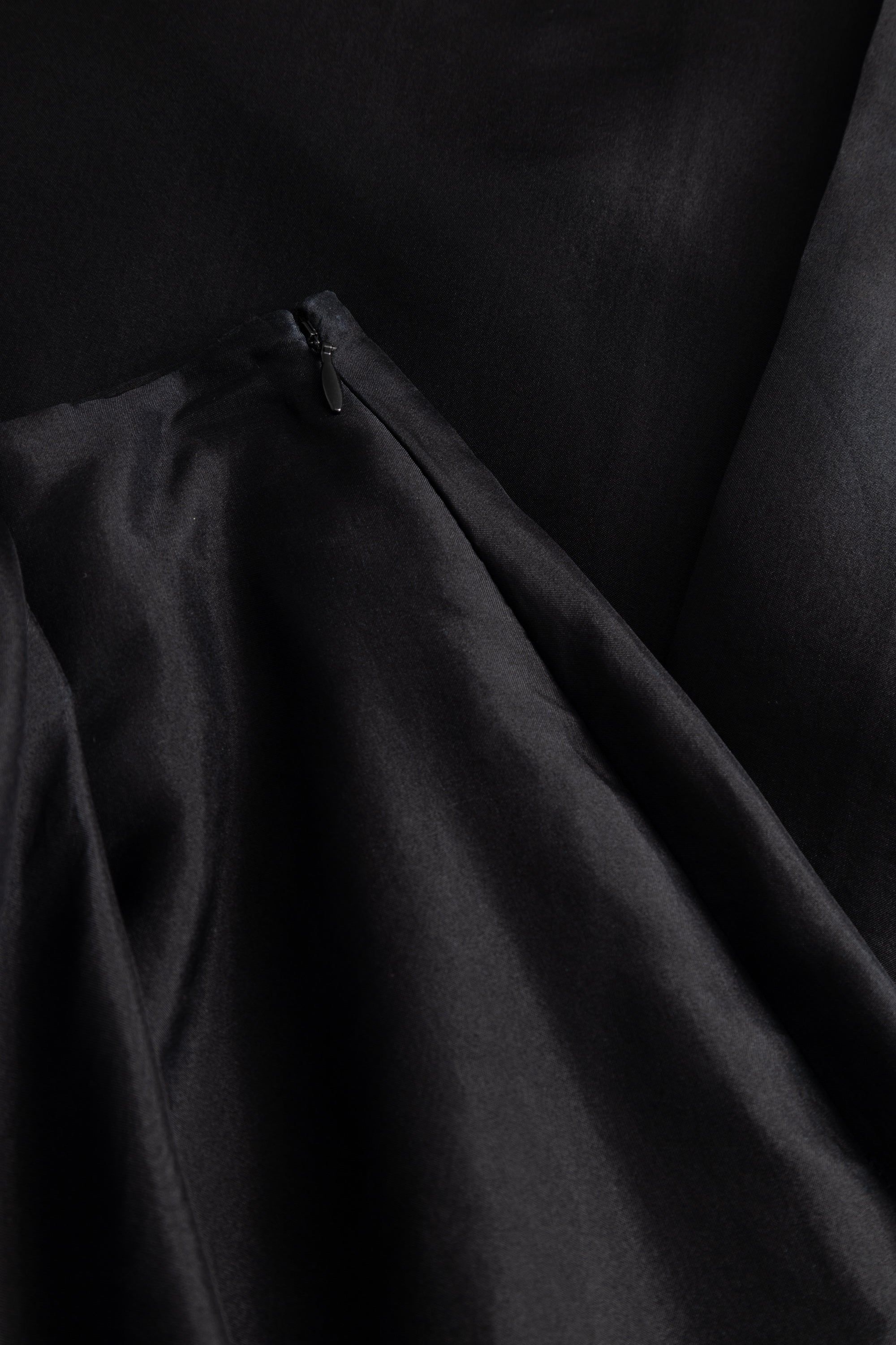 MKDT Studio NIRI SILK ORGANZA Skirts BLACK QUARTZ
