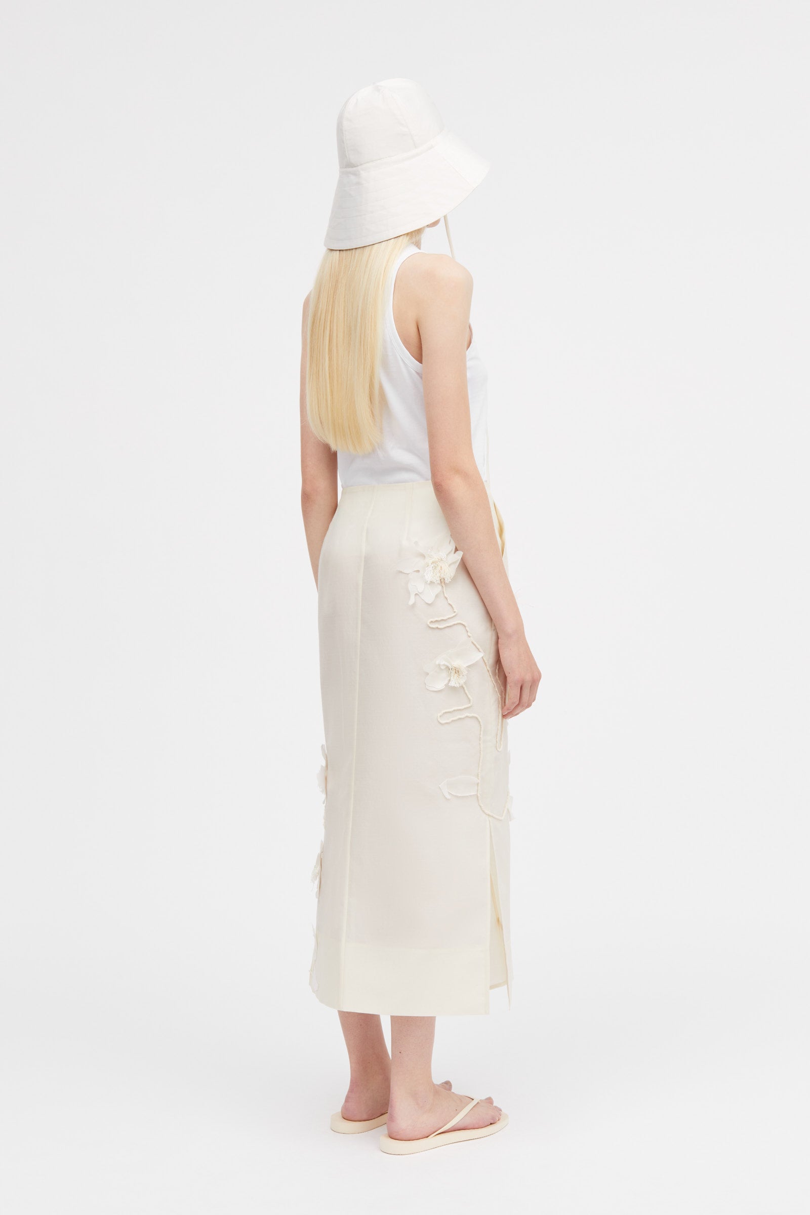 Mark Kenly Domino Tan Noshie-atelier Silk Wool Twill Skirts IVORY