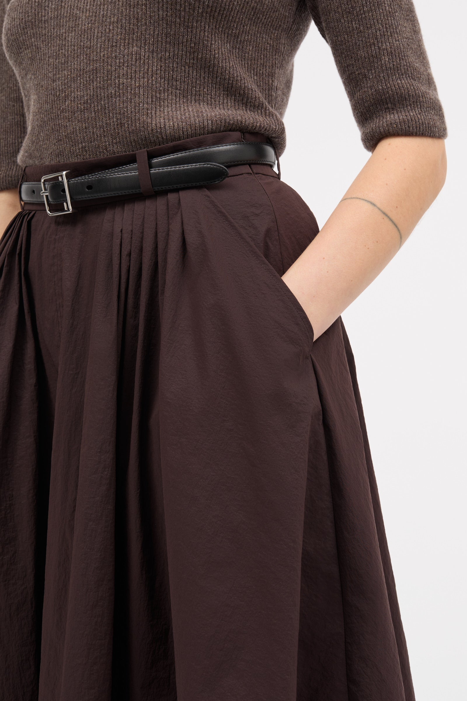 MKDT Studio Novo Skirt Shirts DEEP BROWN