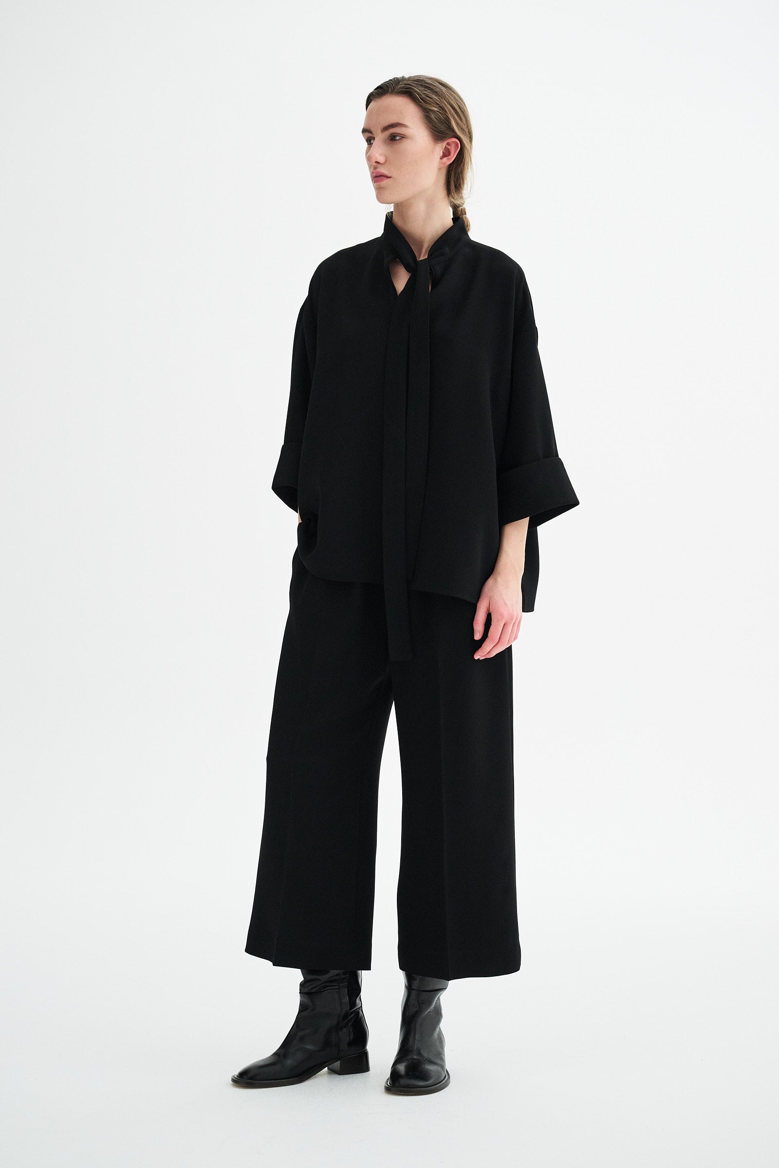 MKDT Studio PIKA CREPE GEORGETTE Pants BLACK
