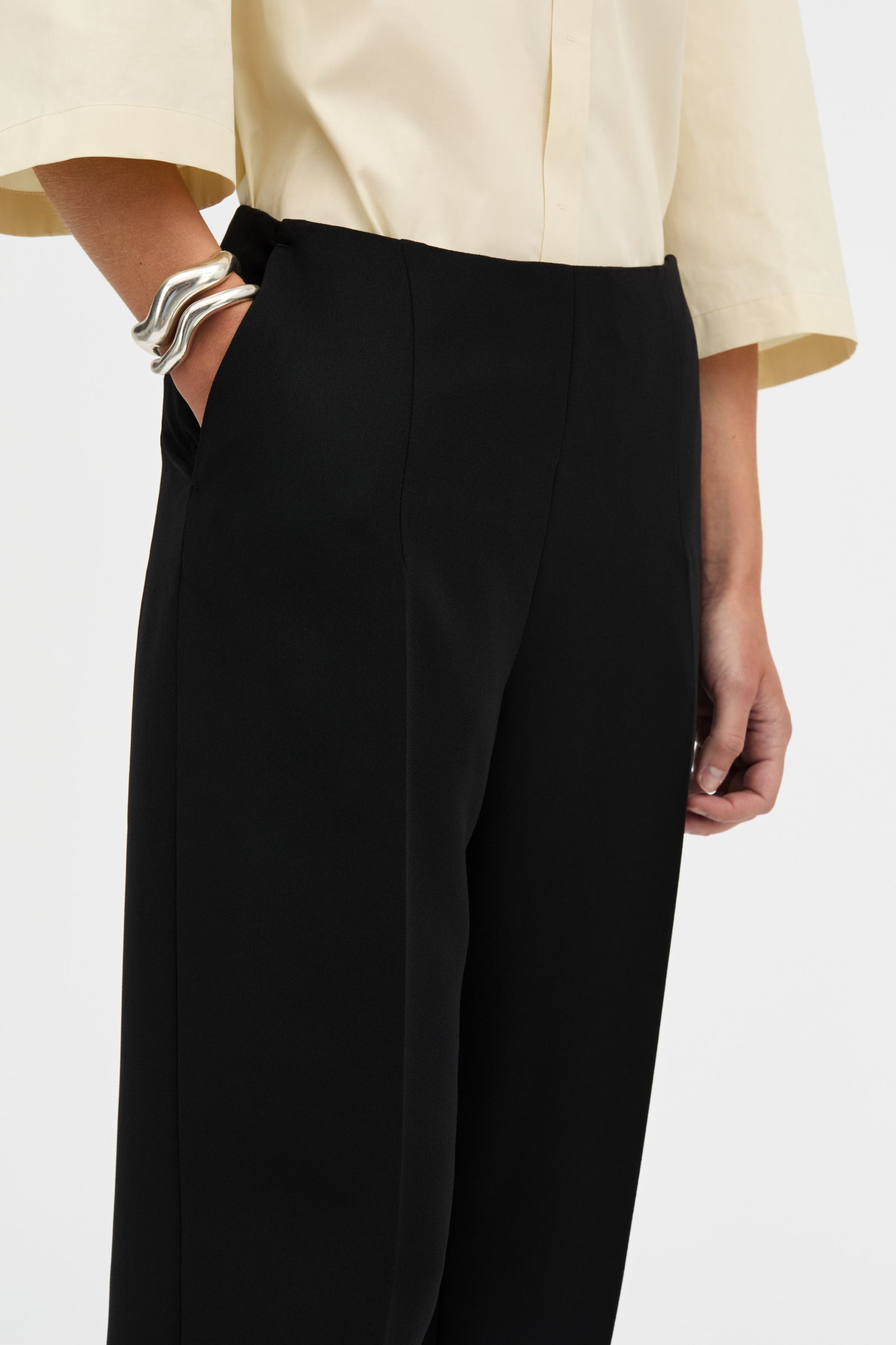 MKDT Studio Pena Pants Pants BLACK