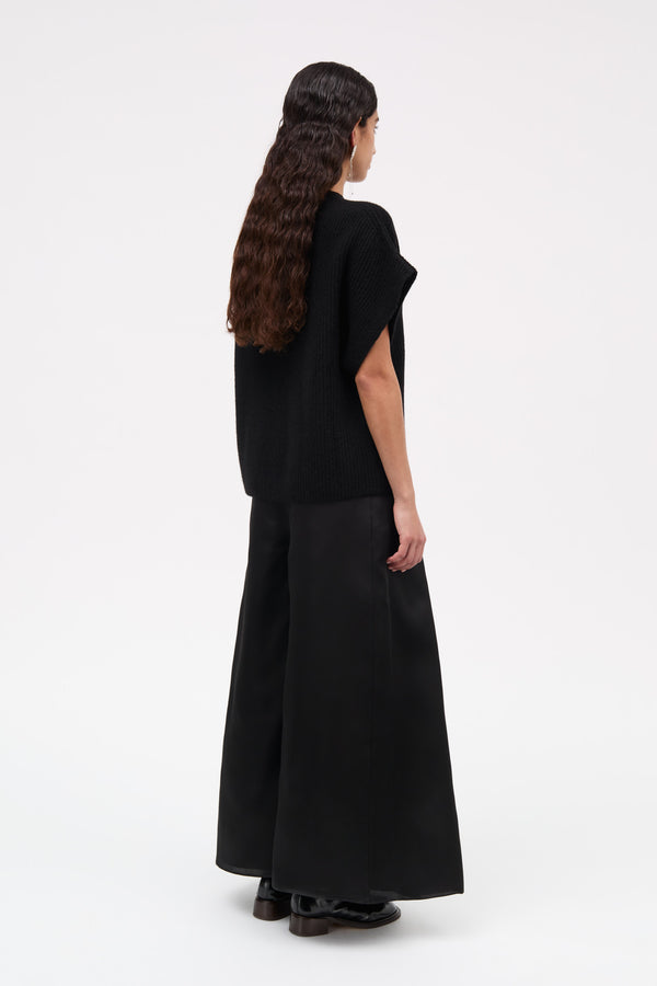 MKDT Studio Thilda Yak Sweater BLACK