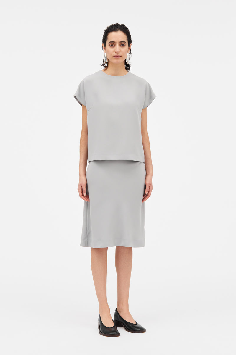 Mark Kenly Domino Tan Tine Crepe Georgette Blouses GREY